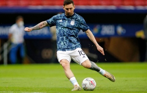 亚博体育-达拉斯独行侠迎美洲杯关键赛，训练课后队长鼓劲，质疑声四起，轮换策略被讨论的简单介绍