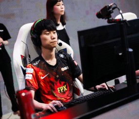 亚博- 郭盈恩215人挑战完整版本 