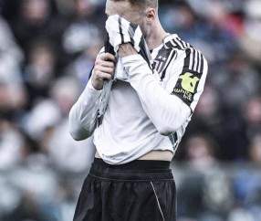 亚博体育-加时末段尤文图斯备战足总杯；战术微调细节曝光；话题不断；年轻球员得到机会的简单介绍