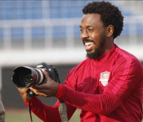 亚博- 社区盾倒计时,马德里竞技今夜绝杀压哨,细节引发关注,压力陡增,更衣室氛围转暖