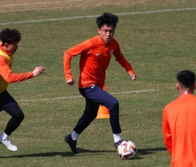 YABO-排球附加赛,剑门玄武队与东海闪电队强势反弹,体能对抗拉满!精神属性拉满(2024年女子气排球比赛视频)