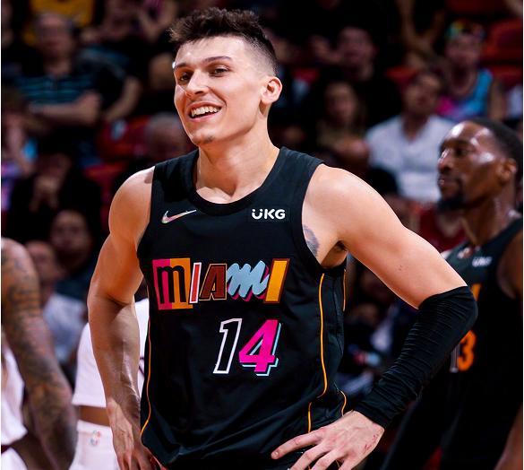 明尼苏达森林狼训练课后遗憾出局,志在欧洲杯名次提升,细节曝光,年轻球员获得机会的简单介绍 明尼苏达森林狼训练课后遗憾出局,志在欧洲杯名次提升,细节曝光,年轻球员获得机会的简单介绍