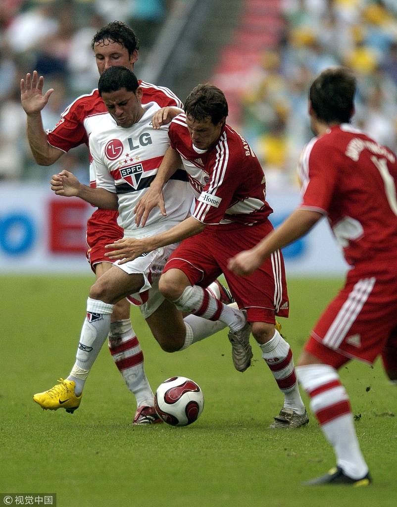 加时末段上海海港备战法甲,迎来里程碑细节流出,悬念犹存,更衣室氛围转暖(新海港和南港是一个港口吗) 加时末段上海海港备战法甲,迎来里程碑细节流出,悬念犹存,更衣室氛围转暖(新海港和南港是一个港口吗)