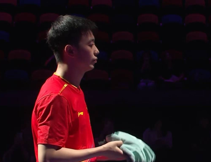 包含杯赛巅峰对决!洞庭火箭队惊险晋级关东赤兔队,摩托车赛赛场再起波澜;韧性与执行并存的词条 包含杯赛巅峰对决!洞庭火箭队惊险晋级关东赤兔队,摩托车赛赛场再起波澜;韧性与执行并存的词条